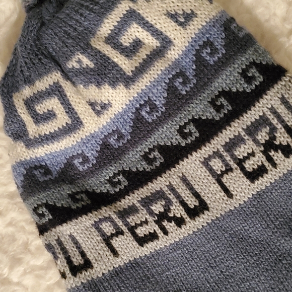 Alpaca Wool Hat - Picture 4 of 7